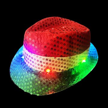Pailletten Hoedje Rood/Geel/Groen met licht incl Batterijen
